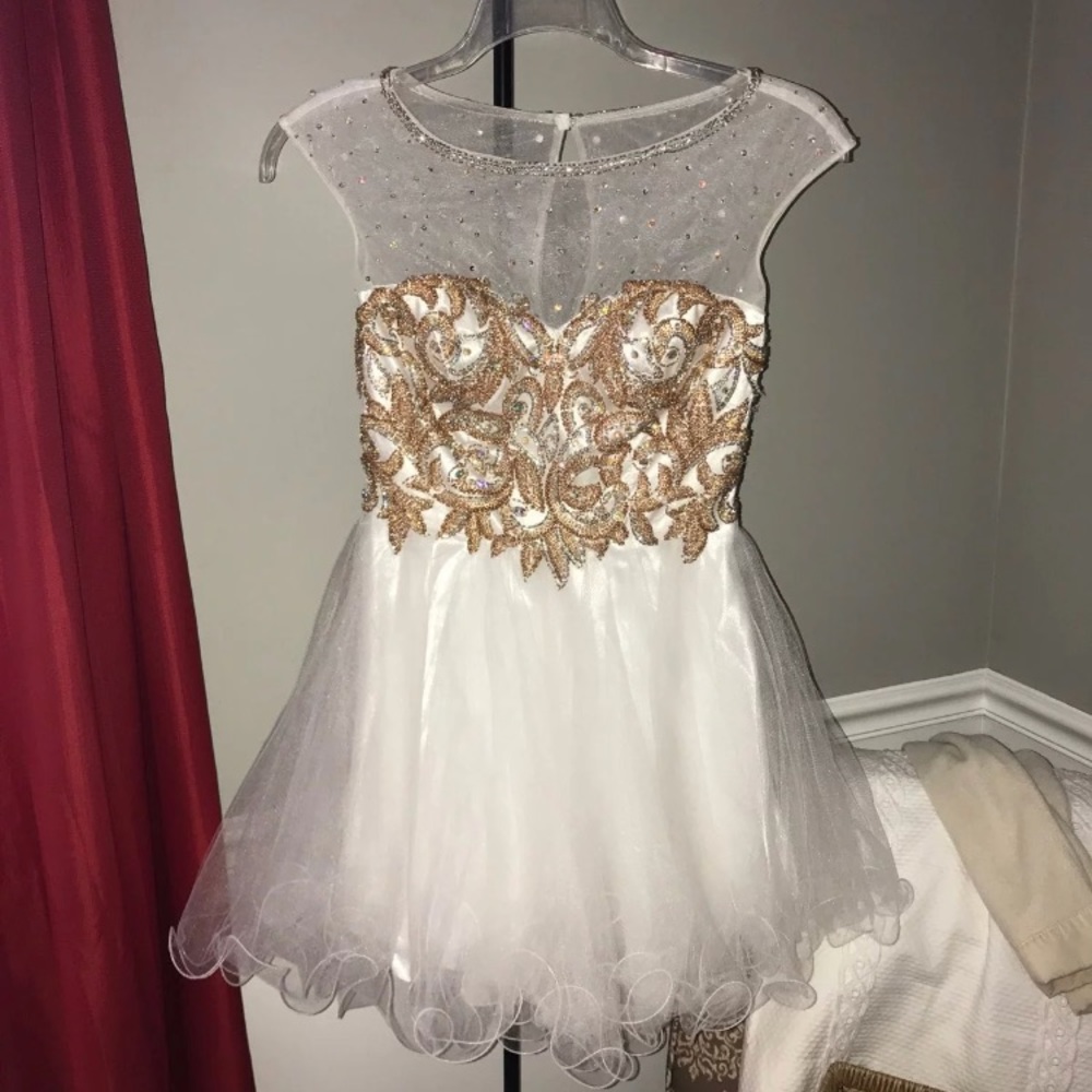 Gold and white short prom dress